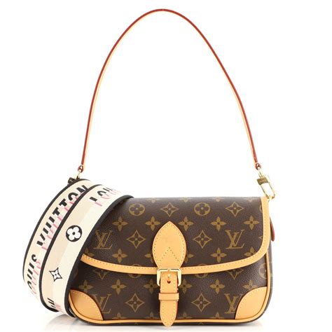 louis vuitton pochette originale|louis vuitton diane bag.